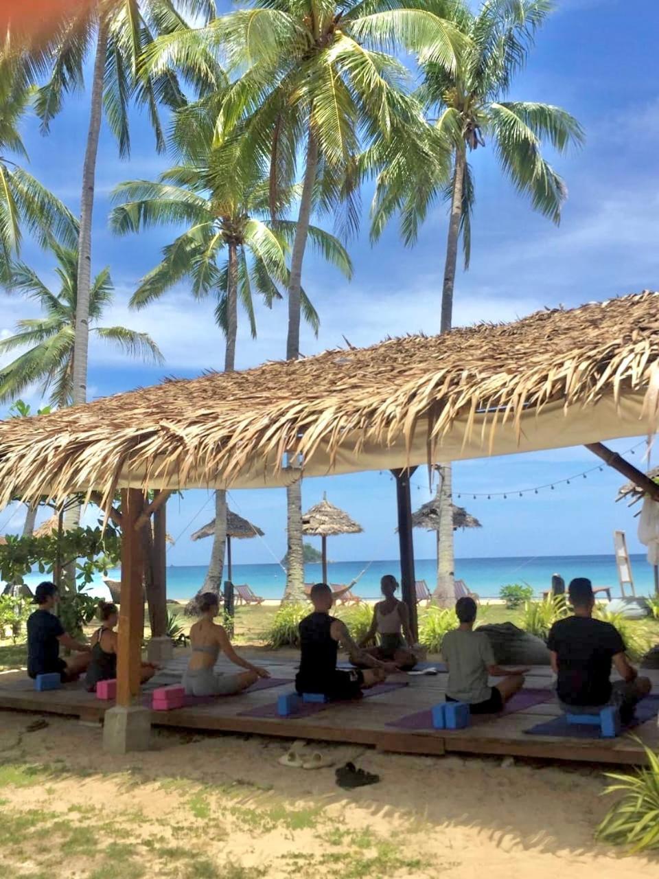 Eco Sanctuaries Nature Lodge Nacpan Beach, El Nido Dış mekan fotoğraf